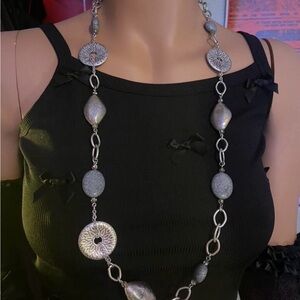 Elegant Vinage Silver Necklace for Women